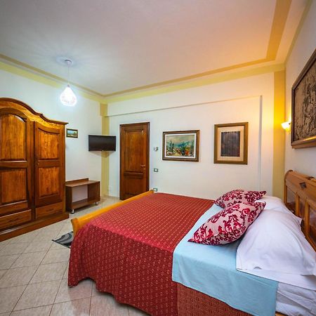 Hotel "San Saena " ราดฮีมือ ภายนอก รูปภาพ