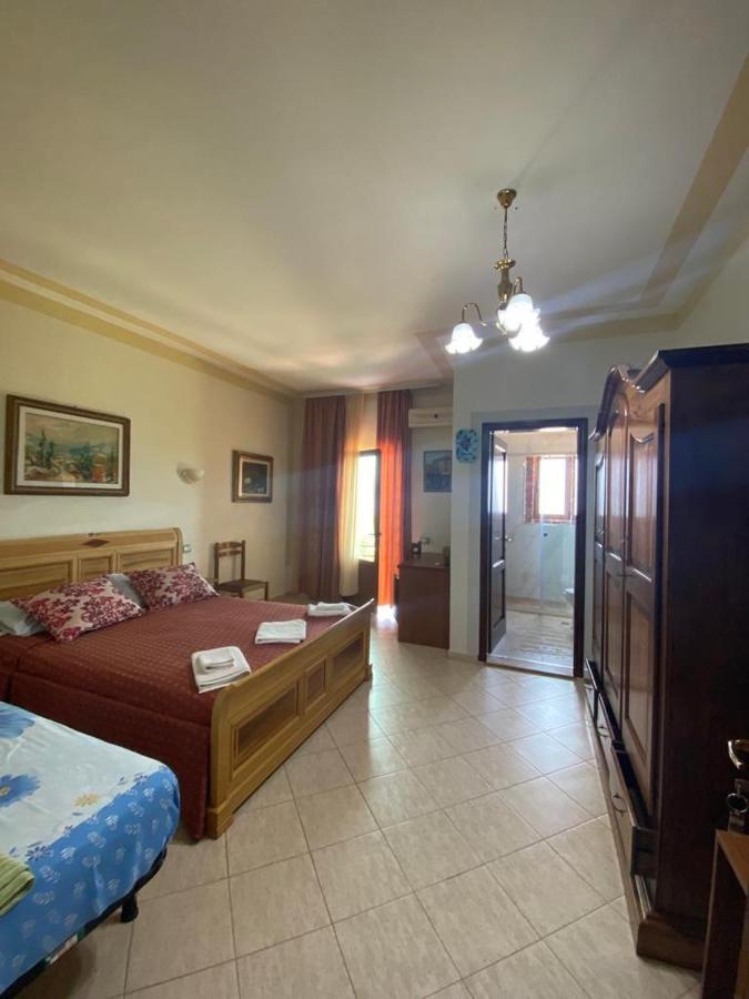 Hotel "San Saena " ราดฮีมือ ภายนอก รูปภาพ