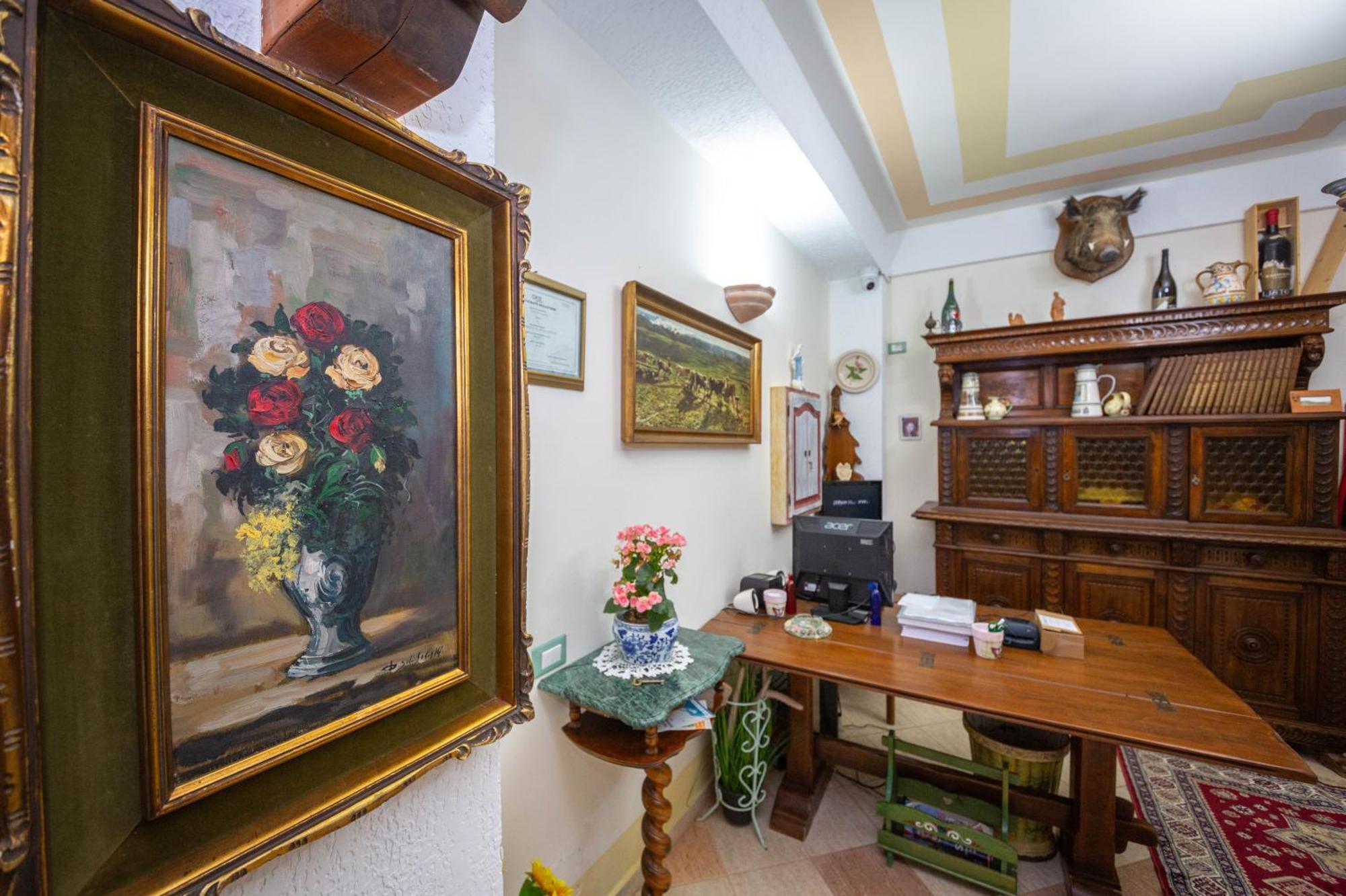 Hotel "San Saena " ราดฮีมือ ภายนอก รูปภาพ