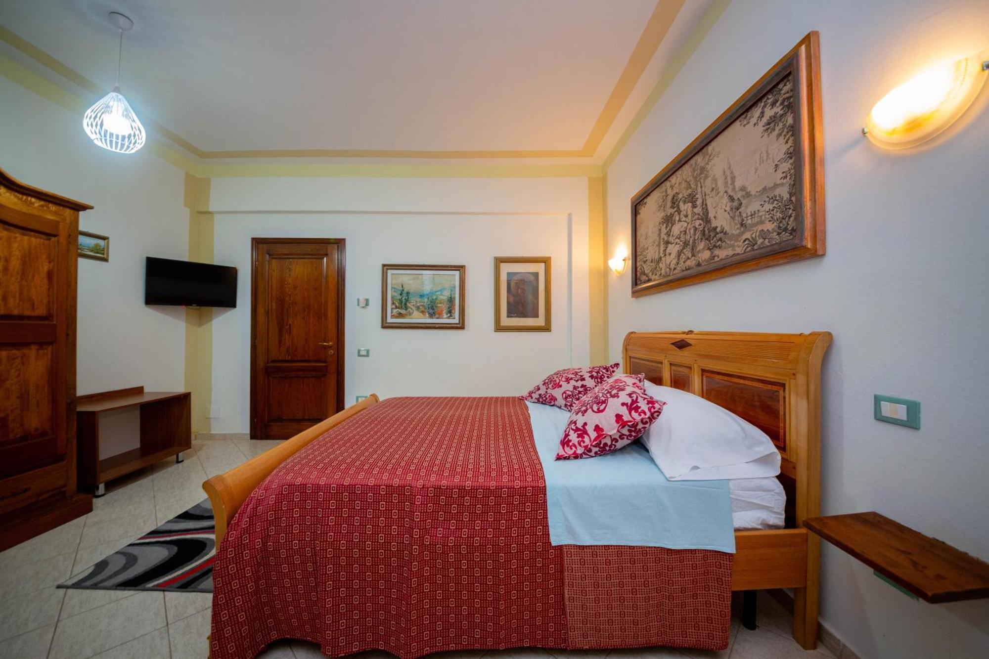 Hotel "San Saena " ราดฮีมือ ภายนอก รูปภาพ